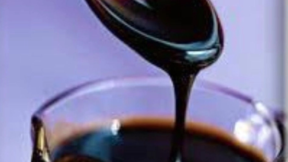 فروش عمده دان مرغ تخمگذار با ملاس و ویناس فروش عمده دان مرغ تخمگذار با ملاس و ویناس
